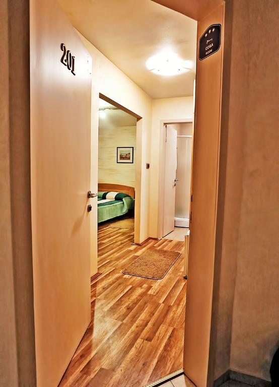 Apartmani Amaro Novi Sad Zimmer foto