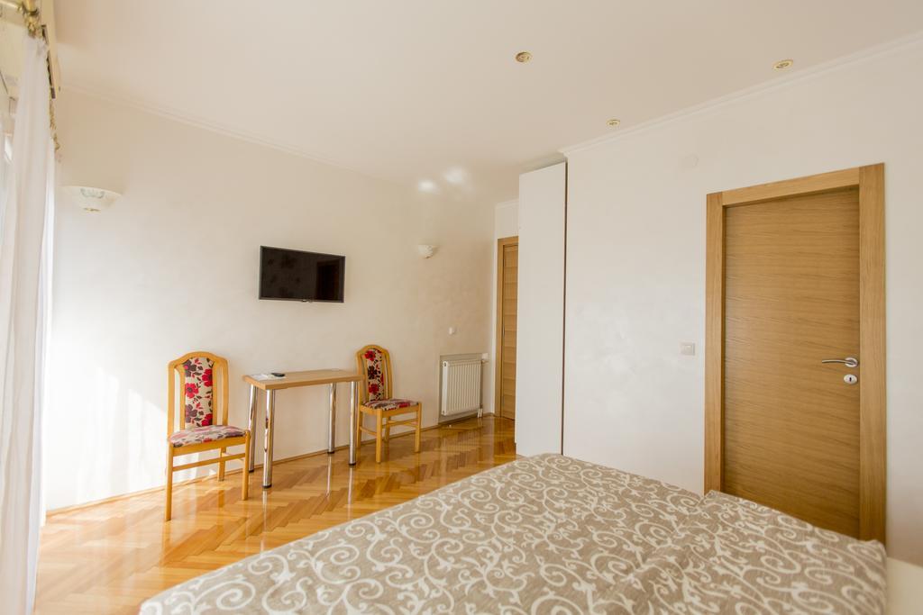 Apartmani Amaro Novi Sad Exterior foto